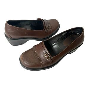 Dansko Women’s Brown Leather Fringe Buckle Slip On Heeled Loafers Size 40 9.5-10